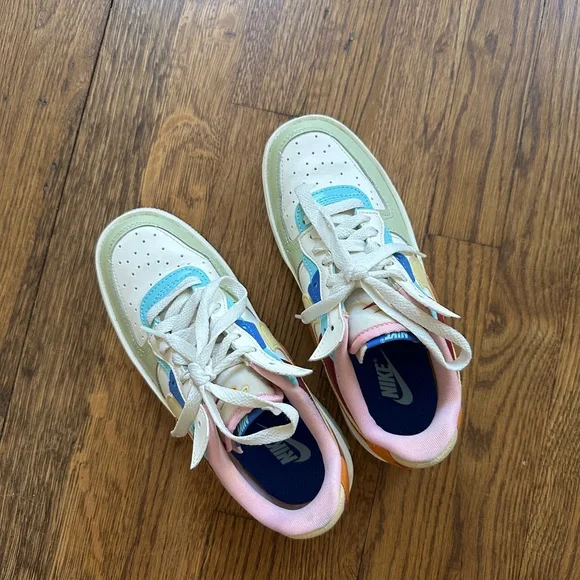 Nike Womens Air Force 1 Fontanka Sneakers in Size 6 - Picture 5 of 7